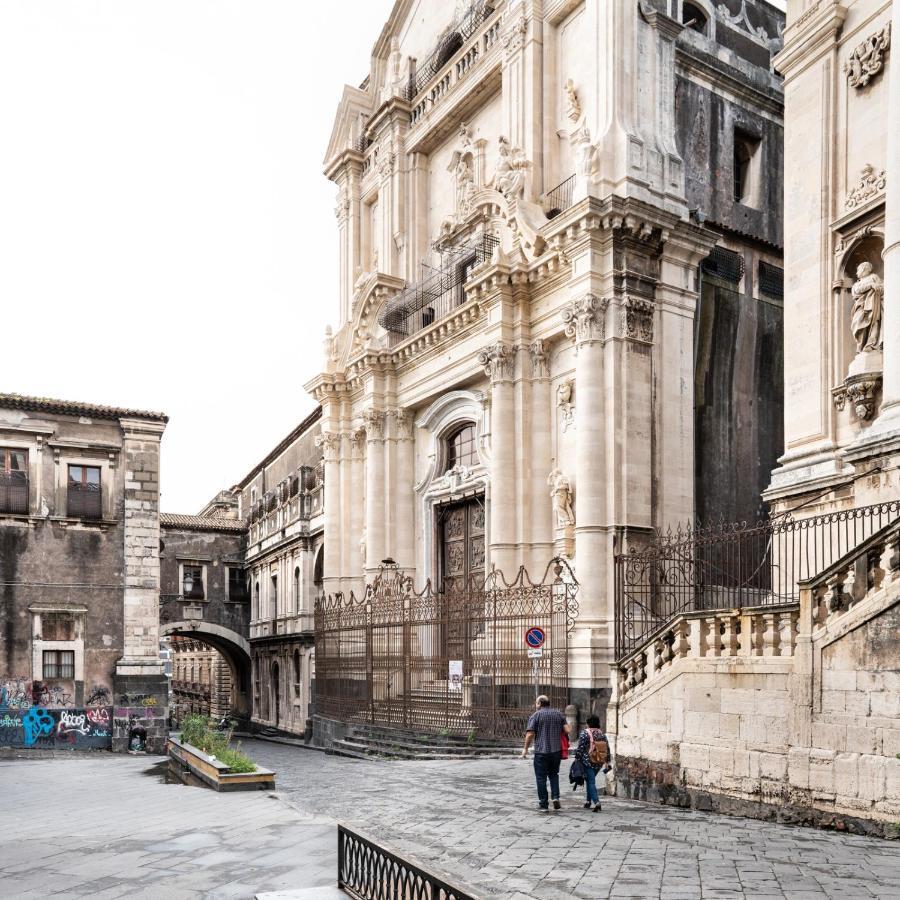 Benedettini Charming Home Catania Bagian luar foto