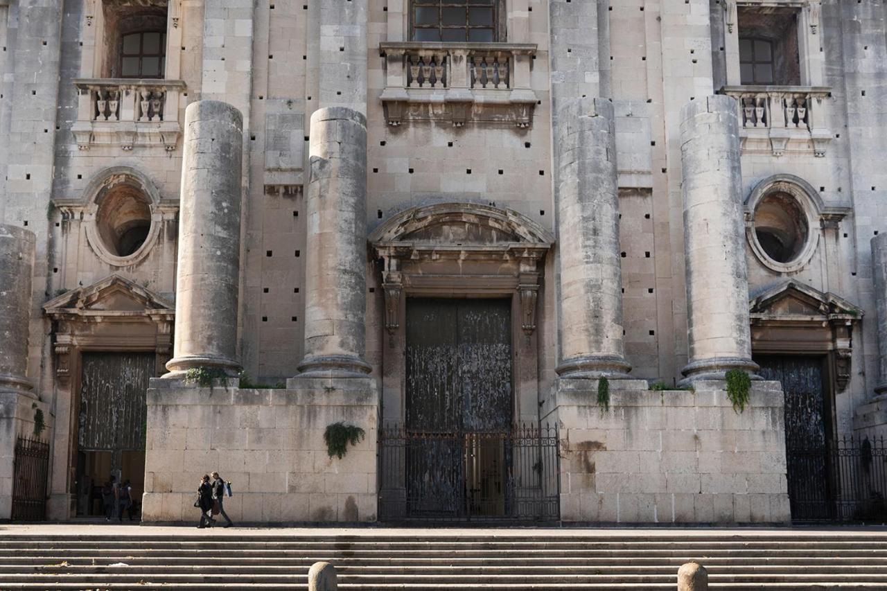 Benedettini Charming Home Catania Bagian luar foto